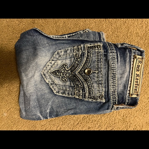 Rock Revival Jeans - Picture 1 of 1